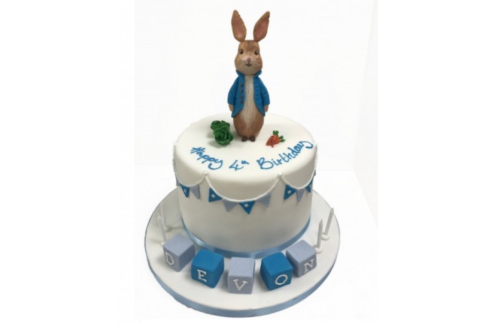 Peter Rabbit & Blocks Cake